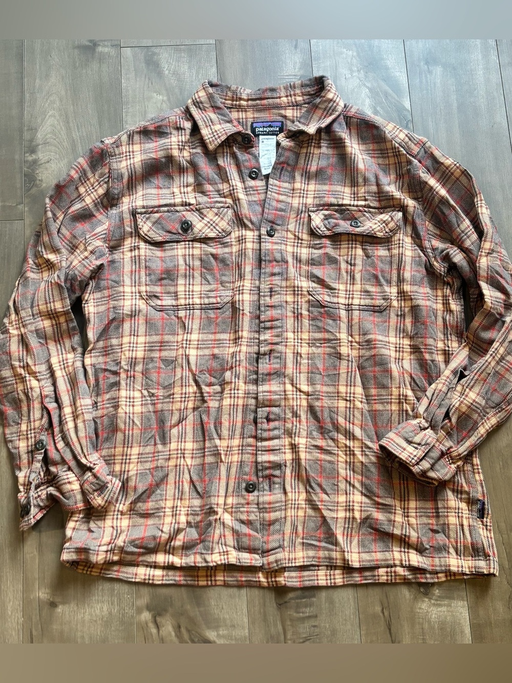 Patagonia Fjord Flannel Shirt Plaid Tan Red Blue Men's Large FA12